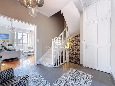 villa de caractère à vendre aux sables d’olonne – centre-ville  plage et commerces à pied