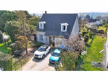 maison familiale avec jardin arboré et terrasse proche chen