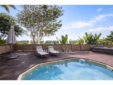 vente maison 4 pièces 90 m² à petit bourg (97170)  493 500 €