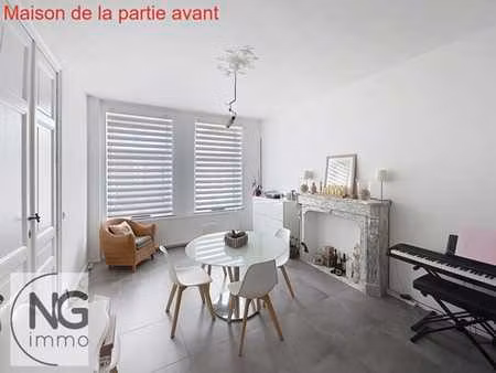 ensemble immobilier mixte – habitation  appartement  entrepô