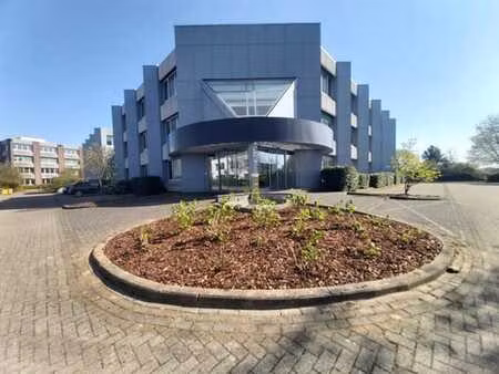 nice offices for rent