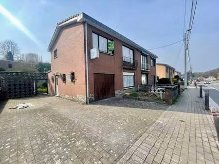 maison avec jardin + salle de sport à rénover