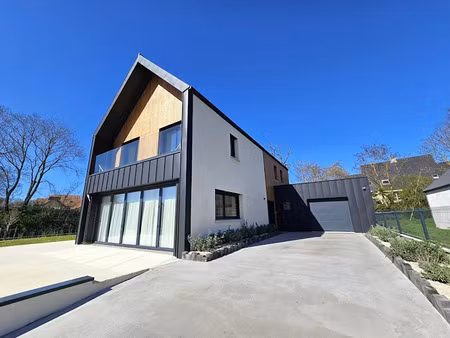 vente maison 7 pièces 185 m² à benouville (14970)  715 000 €