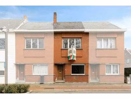 maison à rénover avec jardin  à deux pas du centre de maline