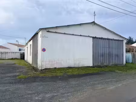 vente parking 212 m² à l'ile-d'yeu (85350)  310 500 €