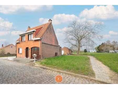 te renoveren woning met apart bouwperceel op rustige loca...