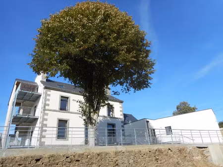 location appartement 3 pièces à pont-melvez (22390) : à louer 3 pièces / 65m² pont-melvez