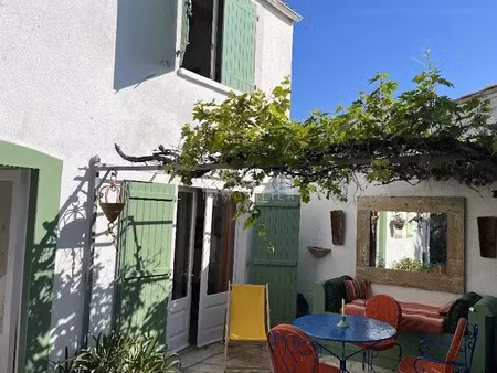 vente maison 7 pièces 126 m² à les portes-en-ré (17880)  949 000 €