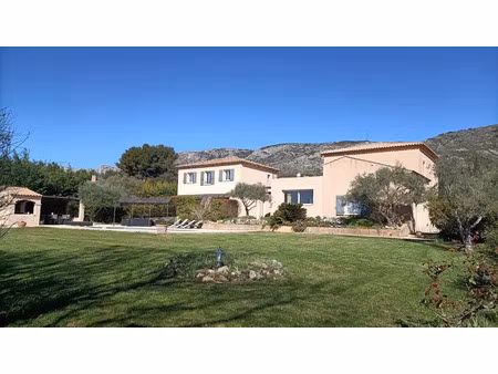 vente maison 10 pièces 310 m² à aix-en-provence (13090)  1 299 000 €