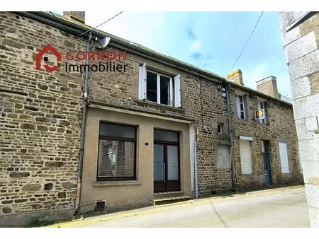 maison de village en pierres