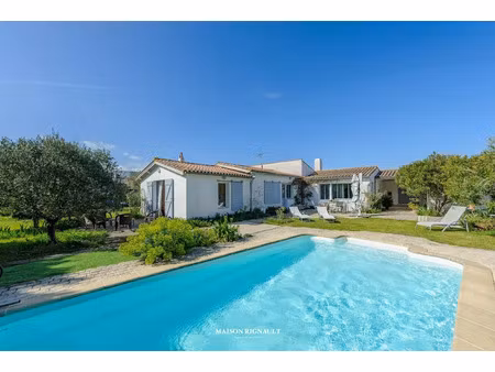 vente maison 5 pièces 120 m² à loix (17111)  1 295 000 €