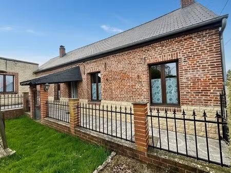 longère individuelle avec jardin et garage