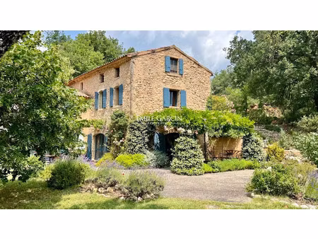 vente moulin 7 pièces 250 m² à la tour-d'aigues (84240)  1 280 000 €