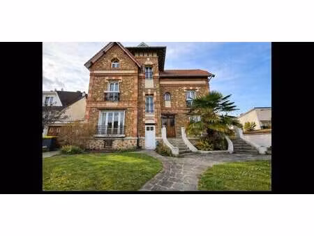 maison avec terrasse la varenne saint hilaire (94)