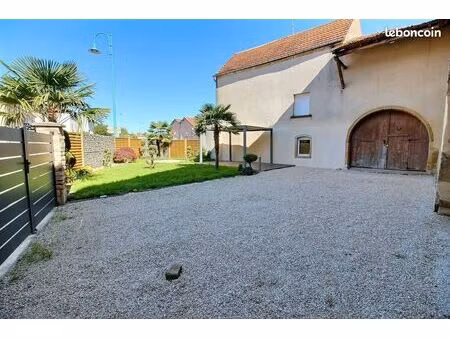 maison de village 7 pièces 185 m²