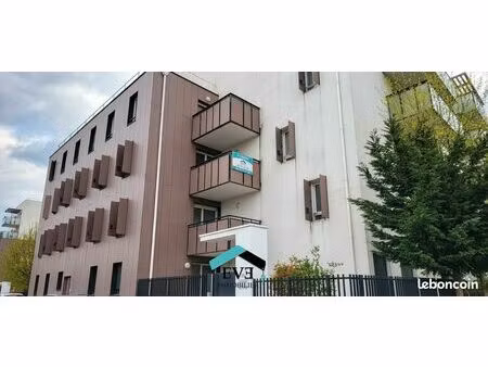 appartement 3 pièces 64 m²