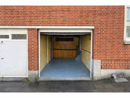 boxe garage à louer auderghem 1160