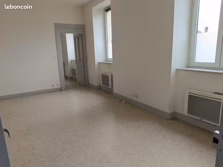 location appartement de 100m² à champlitte