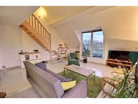 appartement avec garage proche du centre à louer