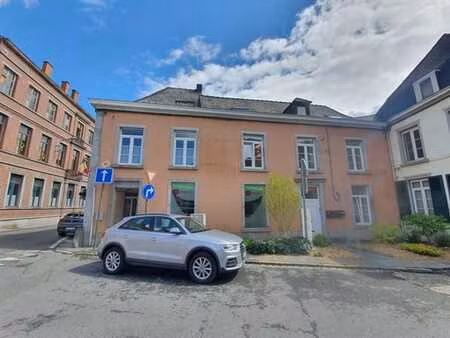 bel appartement 2ch au centre d'enghien