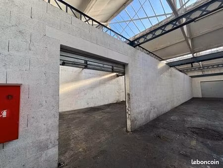 local industriel 133 m²