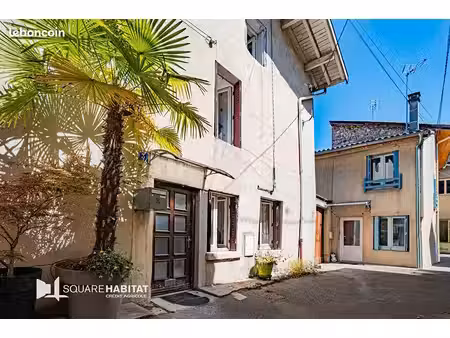 maison de village 4 pièces 68 m²