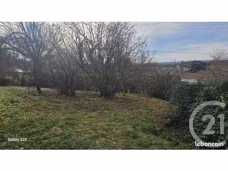 terrain 567 m² leyment