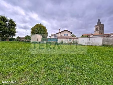 terrain 500 m² montluel