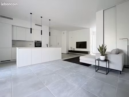 appartement 3 pièces 64 m²