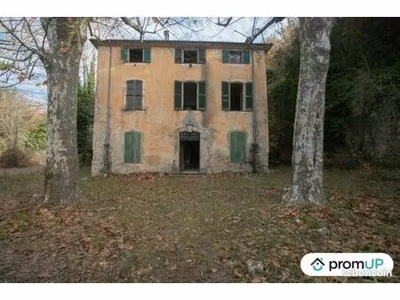 propriété 9 pièces 230 m²