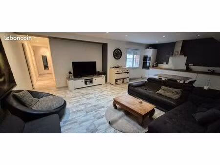 appartement 5 pièces 84 m²