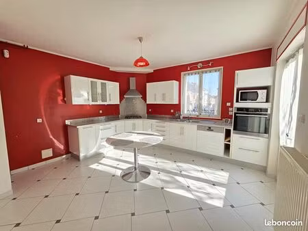 maison 5 pièces 116 m²