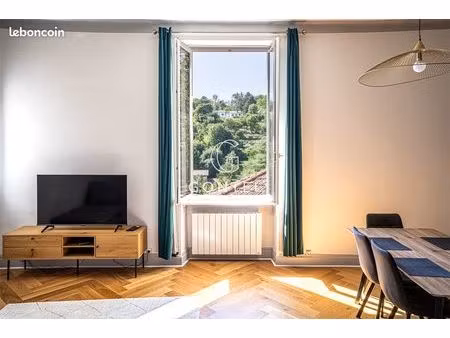 duplex 5 pièces 126 m²