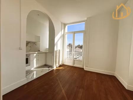 vente appartement 3 pièces 55 m² à vichy (03200)  229 900 €