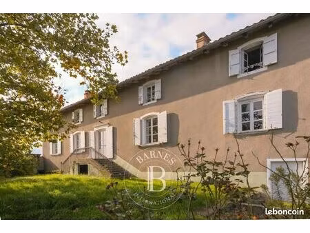 propriété 12 pièces 429 m²