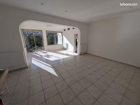 maison 5 pièces 90 m²