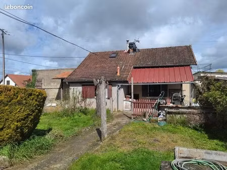 maison à la campagne