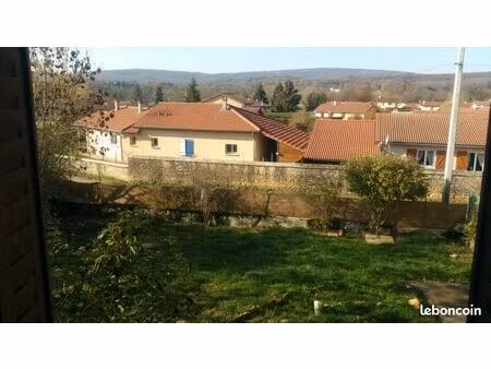 location maison 72 m² à villereversure