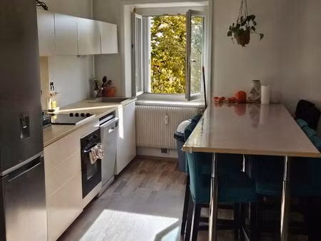 blace appartement 3 chambres 78 m2 850e +150e ( chauffage et eau chaude)