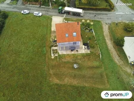 terrain 1 385 m² rechesy