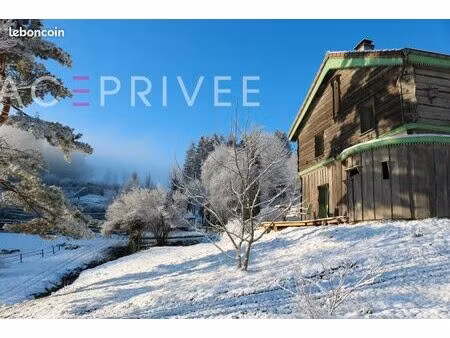 chalet 4 pièces 110 m²