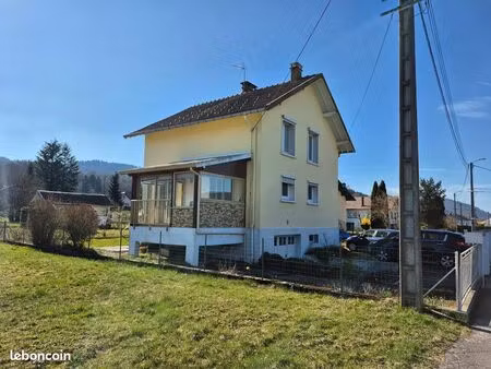 maison 6 pièces 107 m²