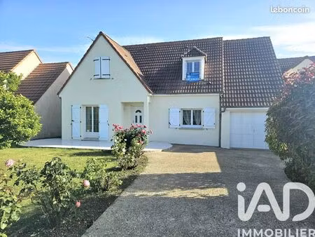 maison familiale 6 pièces 136 m²