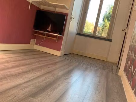 maison de ville avec cour