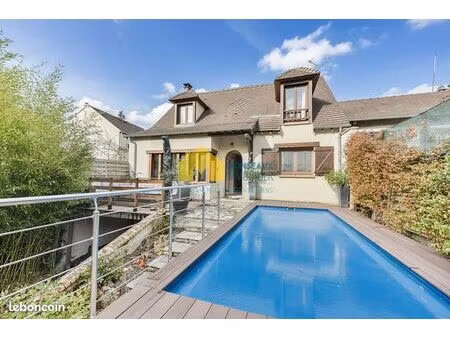 maison 5 pièces 126 m²