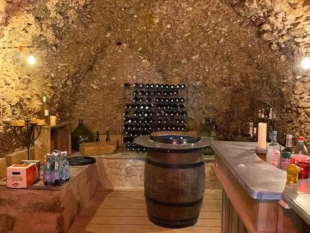 maison de village 04180 villeneuve