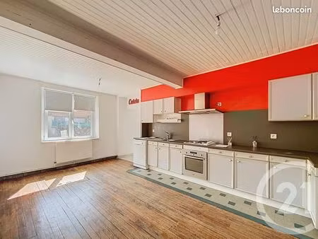 maison 7 pièces 176 m²