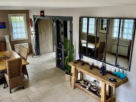 maison 120m2-jardin 600m2- aucun travaux à prévoir- les noes pres troyes