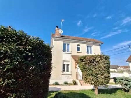 maison 4 pièces 75 m²