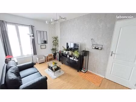 appartement 4 pièces 59 m²